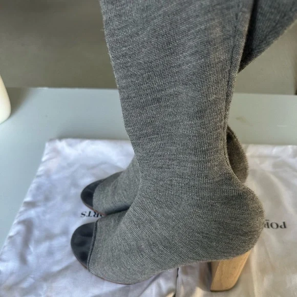 PORTS - Picture 4 of 5